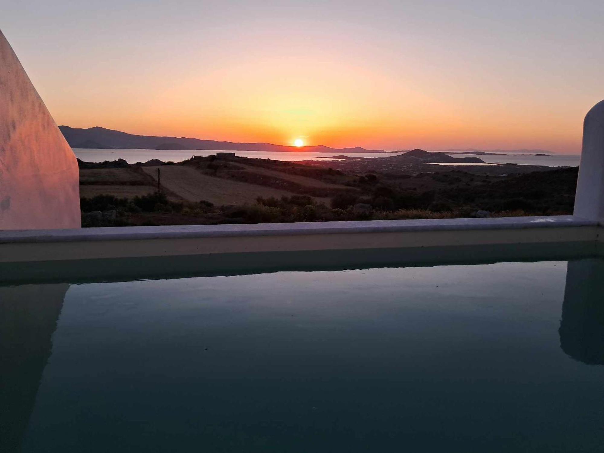 Ariadne'S Crown Luxury Suites With Private Pool Vívlos Exterior foto
