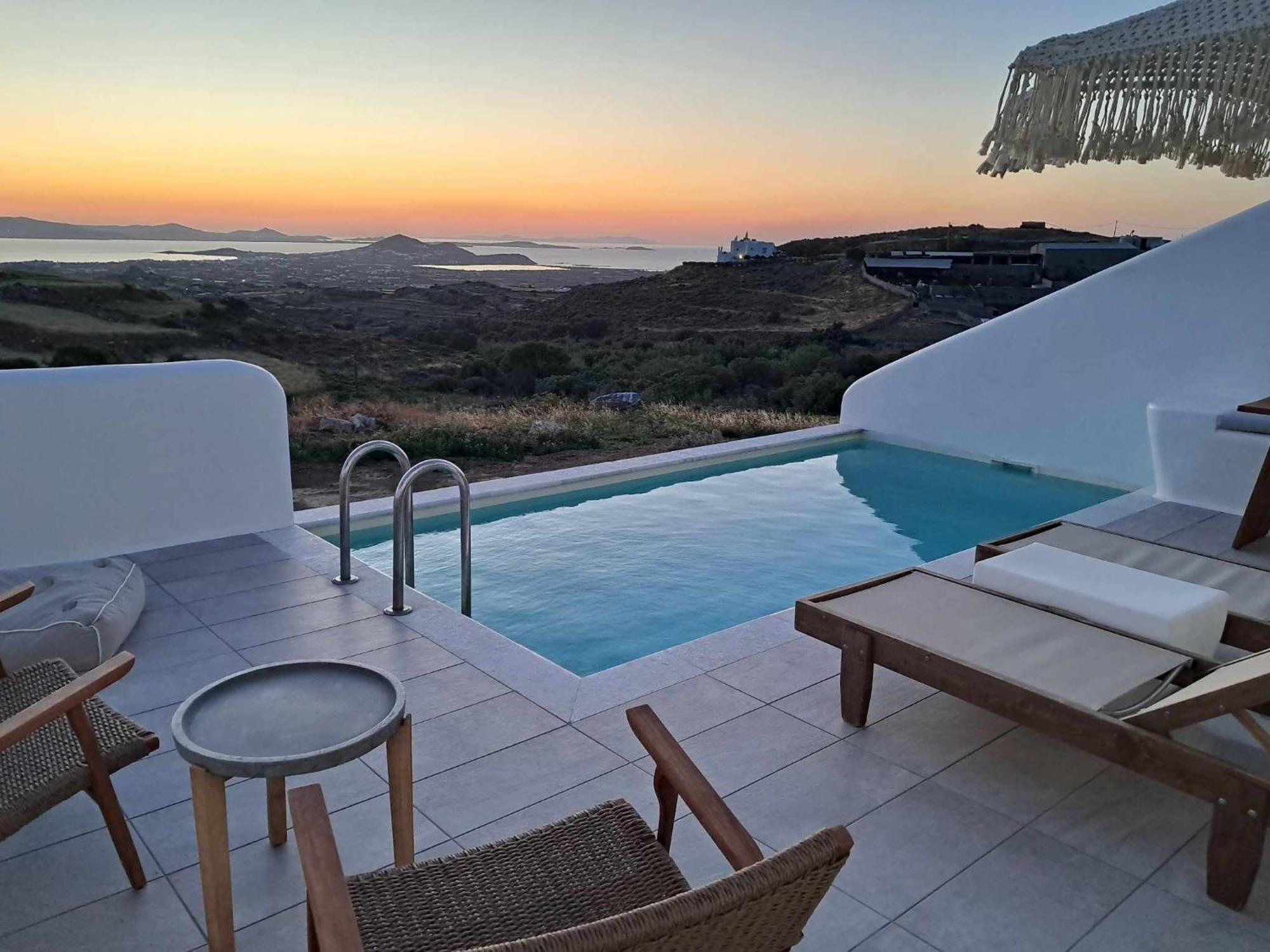 Ariadne'S Crown Luxury Suites With Private Pool Vívlos Exterior foto